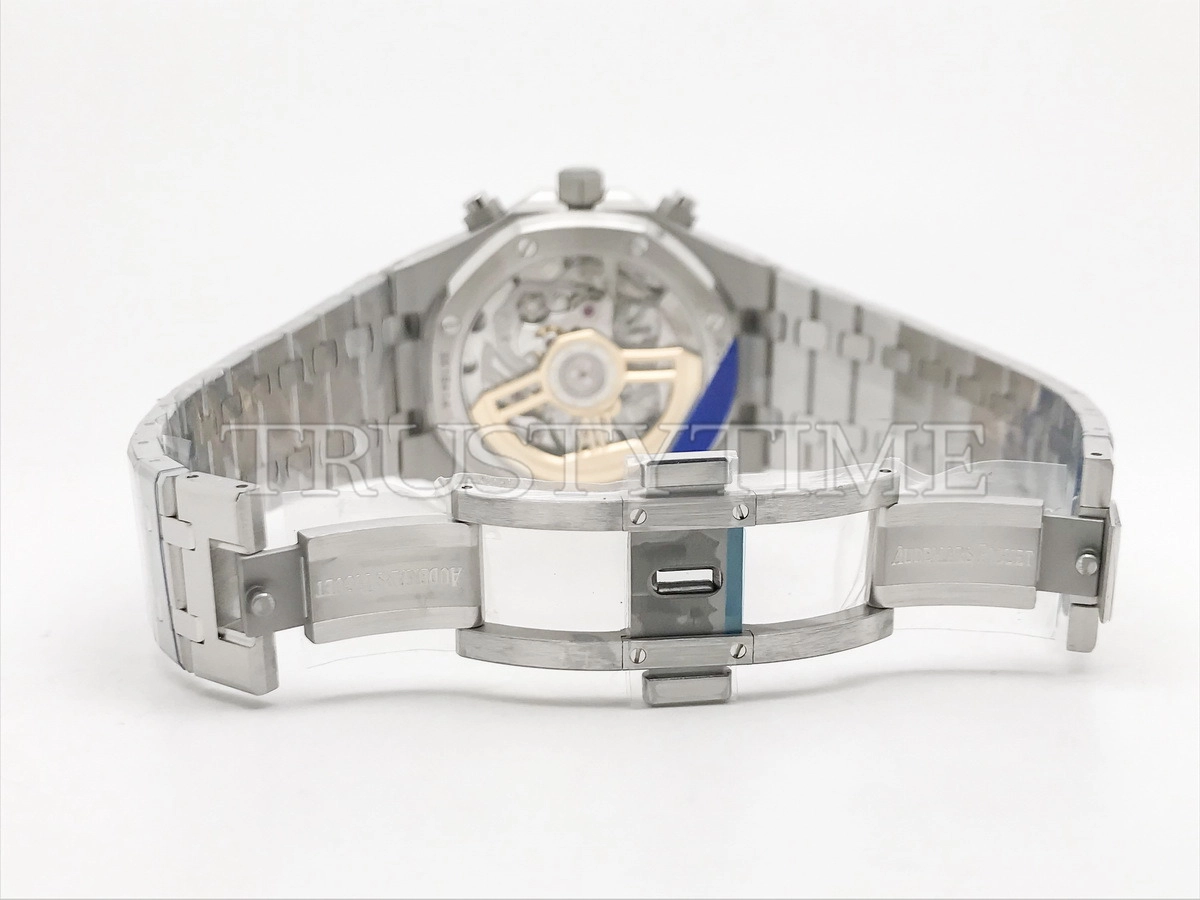 Копия часов Audemars Piguet Royal Oak Selfwinding Chronograph 26240ST.OO.1320ST.05 Арт.AP-1185