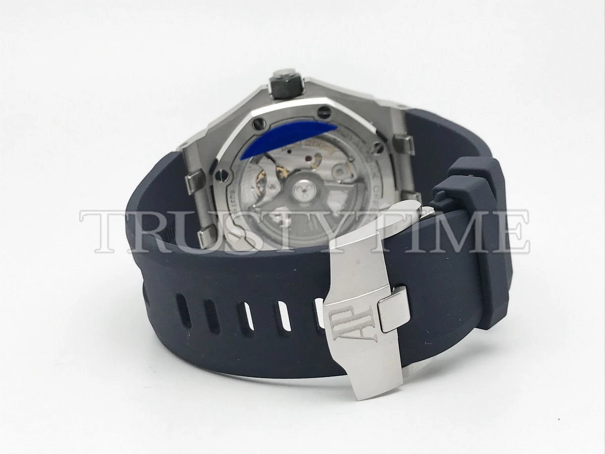 Копия часов Audemars Piguet Royal Oak Offshore Diver 15720ST.OO.A027CA.01 Арт.AP-1017