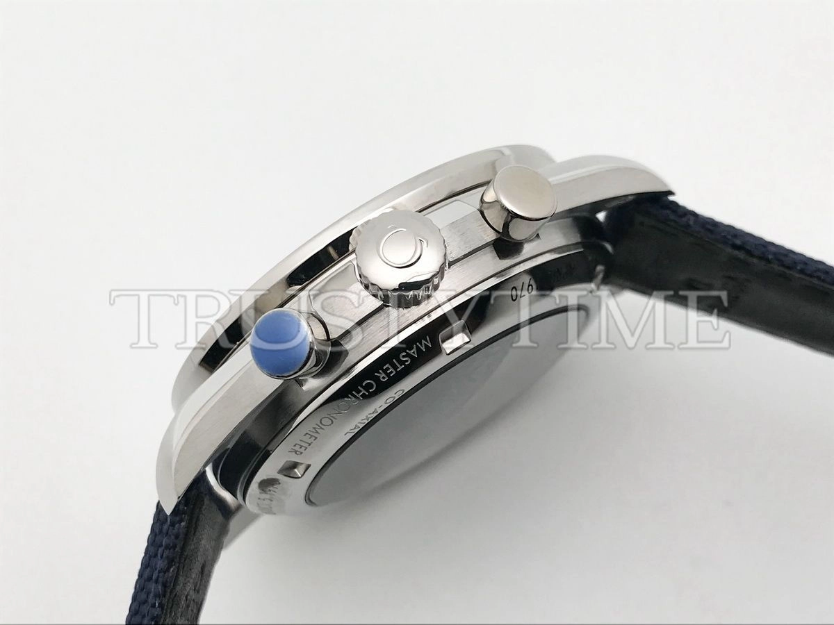 Копия часов Omega Speedmaster Anniversary Series Silver Snoopy Award 42mm 310.32.42.50.02.001 Арт.OM-0878