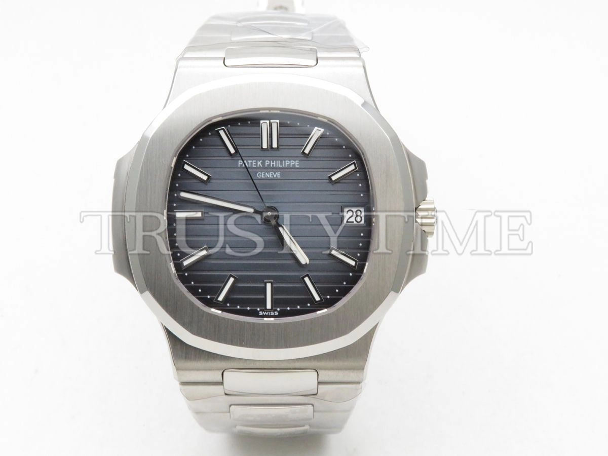 Копия часов Patek Philippe Nautilus 40mm 5711/1A-010 Арт.PP-0688