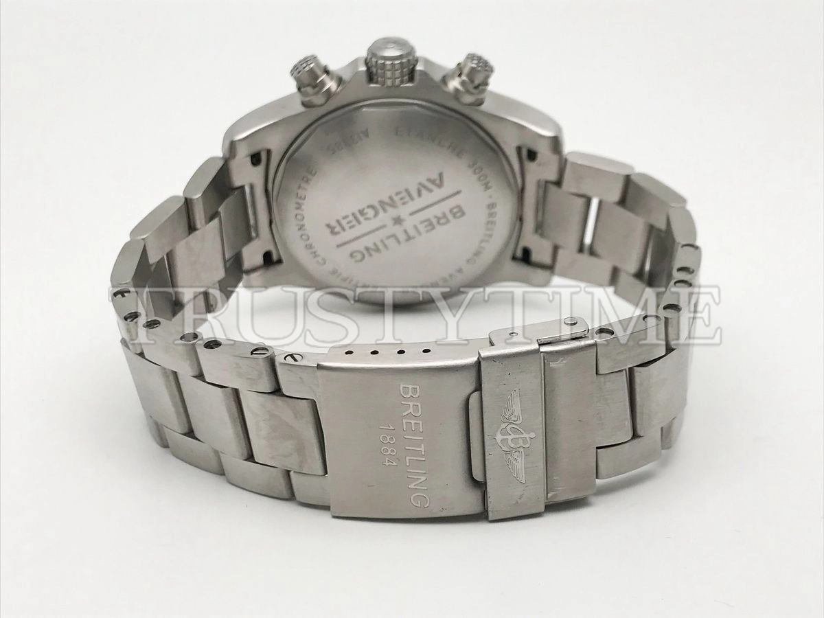 Копия часов Breitling Avenger Chronograph 43 A13385101C1A1 Арт.BT-0629