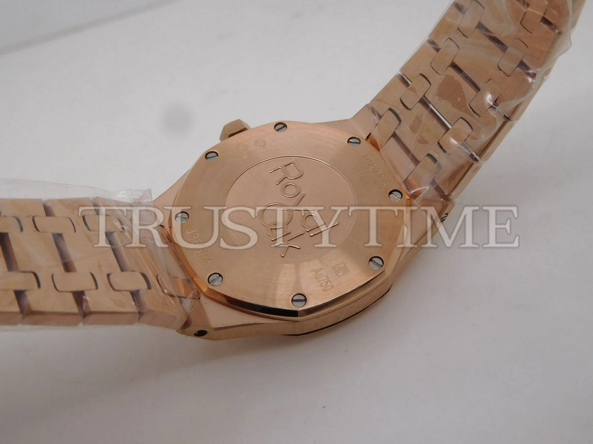Копия часов Audemars Piguet Royal Oak Frosted 33mm 67653OR.GG.1263OR.02 Арт.AP-0724