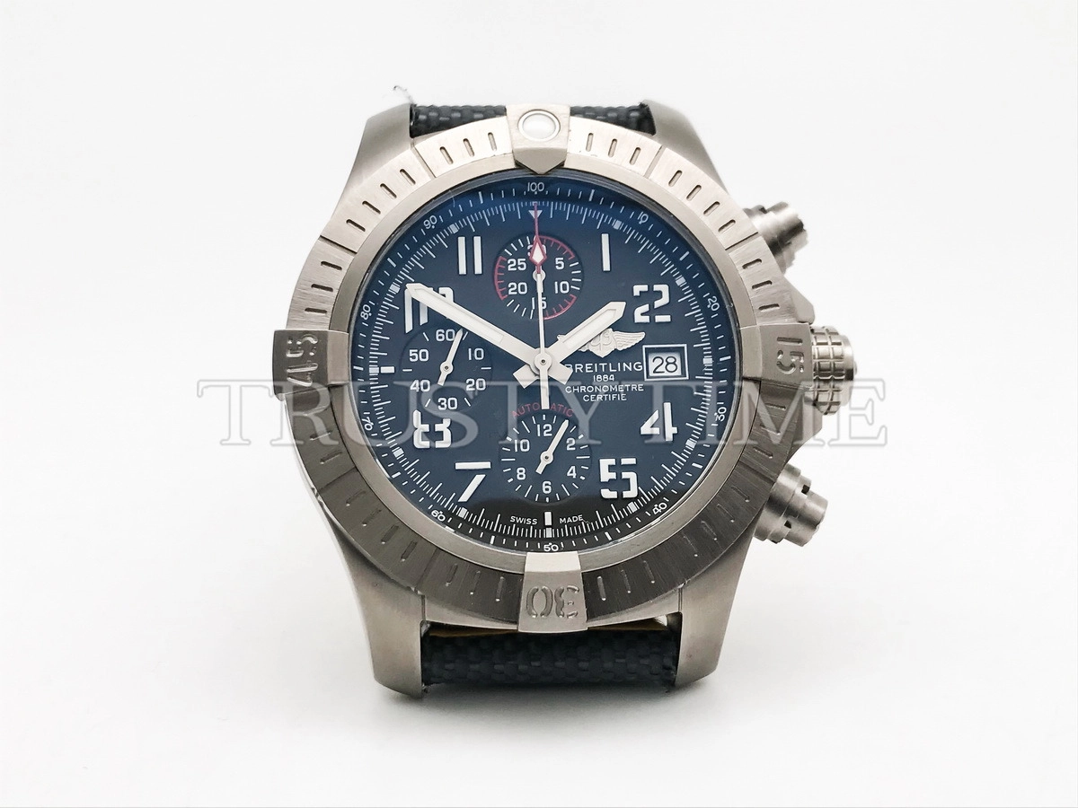 Копия часов Breitling Avenger Bandit Chronograph 45 E13383101M2W1 Арт.BT-1084