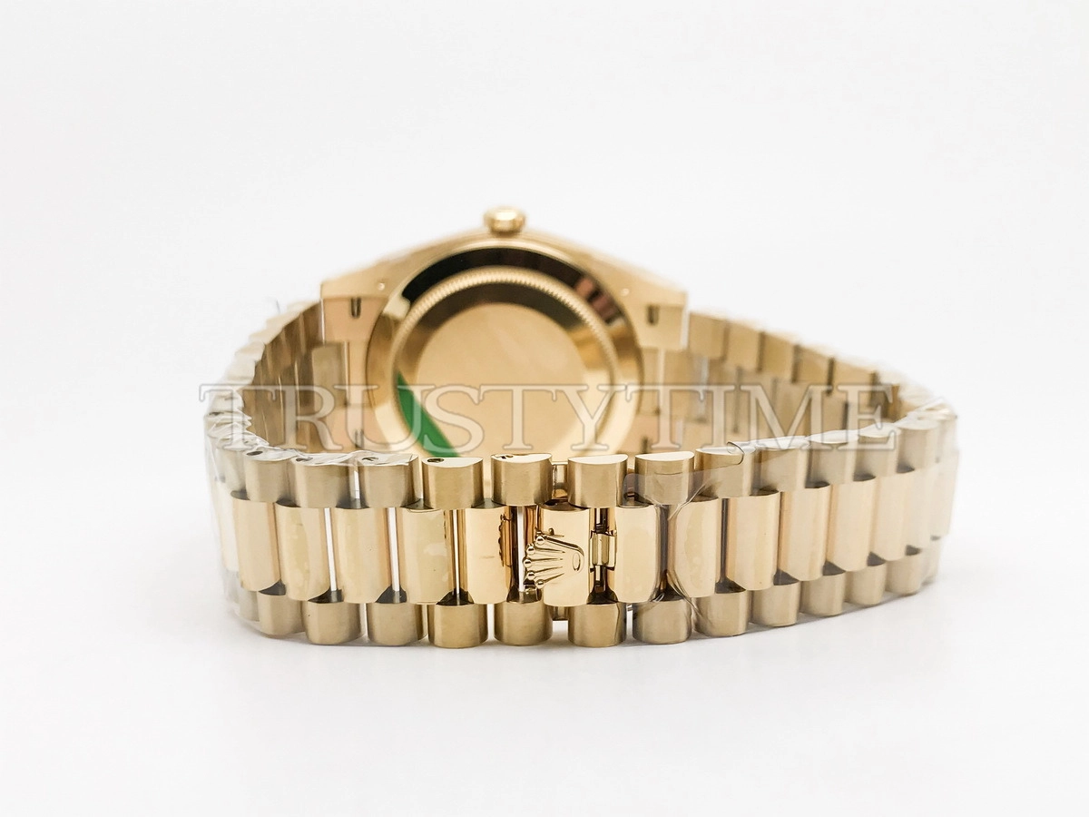 Копия часов Rolex Day-Date 40mm 228238-0069 Арт.RX-3498