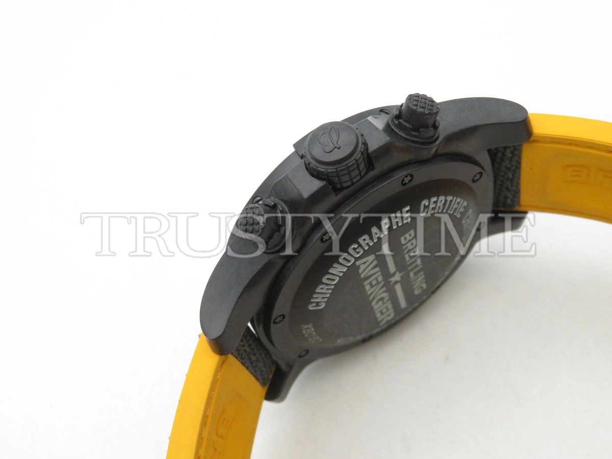 Копия часов Breitling Avenger Hurricane 45 XB0180E41B1S1 Арт.BT-0333
