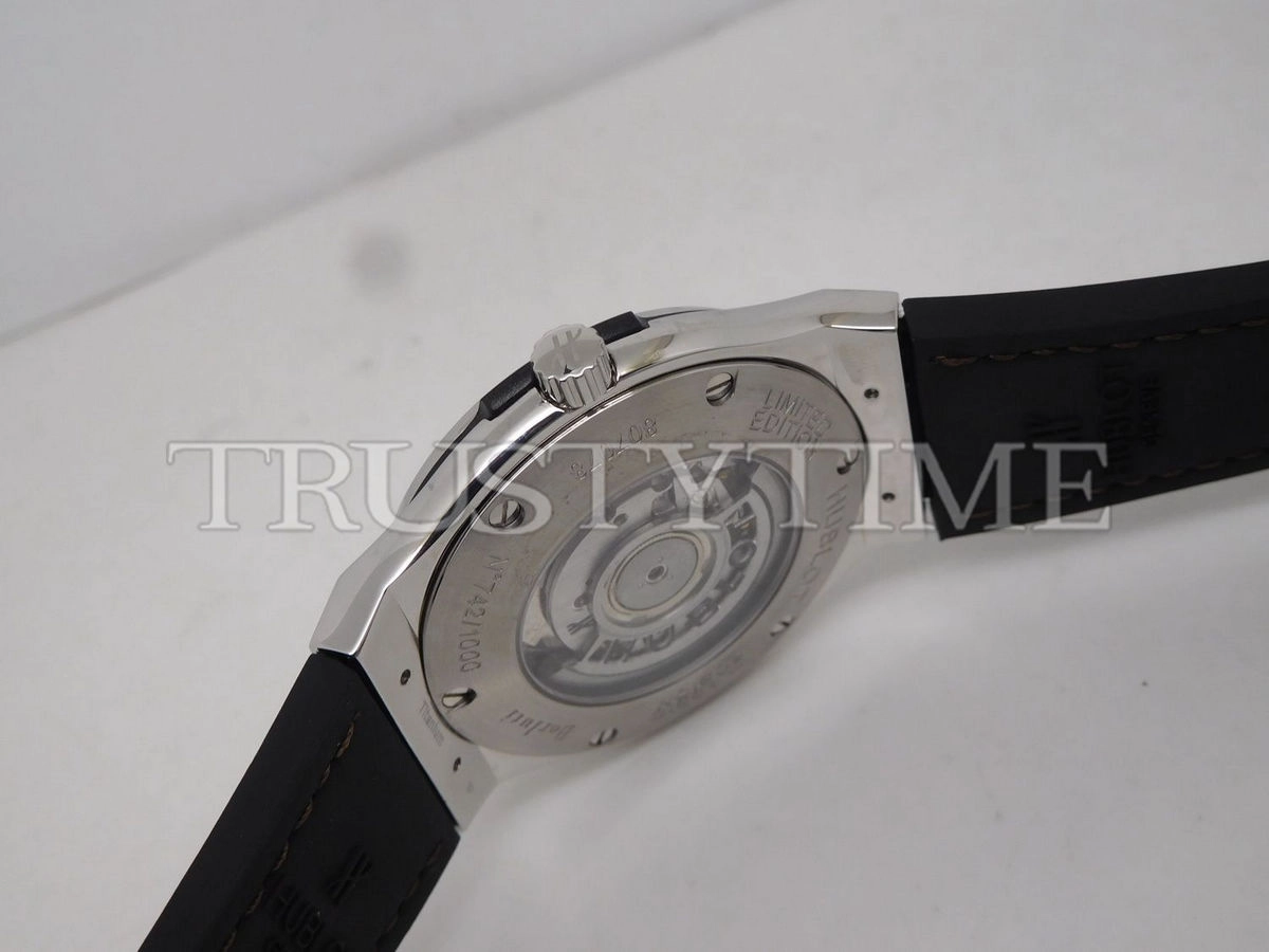 Копия часов Hublot Classic Fusion Berluti Scritto Platinium 45mm 511.TX.050T.VR.BER16 Арт.HB-0489