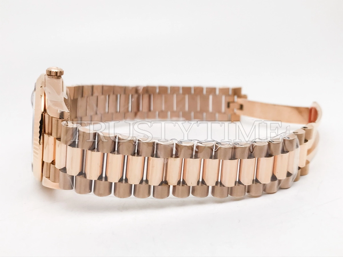 Копия часов Rolex Day-Date 40mm 228235-0045 Арт.RX-2755