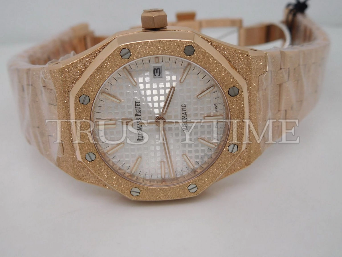 Копия часов Audemars Piguet Royal Oak Frosted 37mm 15454OR.GG.1259OR.01 Арт.AP-0660