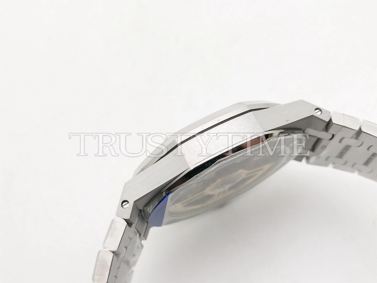 Копия часов Audemars Piguet Royal Oak Selfwinding 15510ST.OO.1320ST.06 Арт.AP-1218