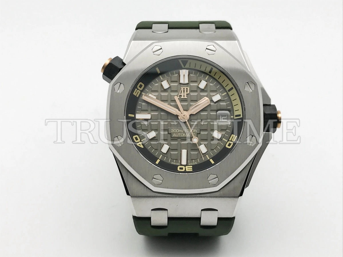 Копия часов Audemars Piguet Royal Oak Offshore Diver 15720ST.OO.A052CA.01 Арт.AP-1015