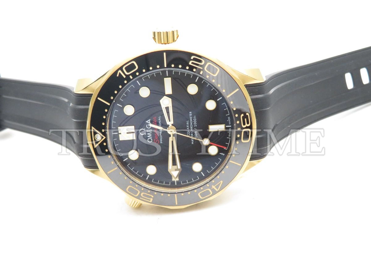 Копия часов Omega Seamaster Diver 300m Co-axial Chronometer James Bond Limited Edition No Date 42mm 210.62.42.20.01.001 Арт.OM-0834