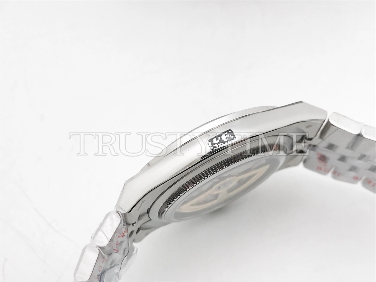Копия часов Rolex Land-Dweller 40mm 127386TBR-0001 Арт.RX-3540
