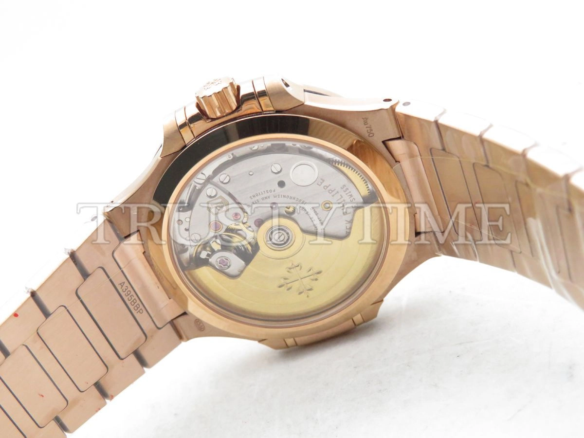 Копия часов Patek Philippe Nautilus Ladies 35mm 7118/1200R-001 Арт.PP-0724