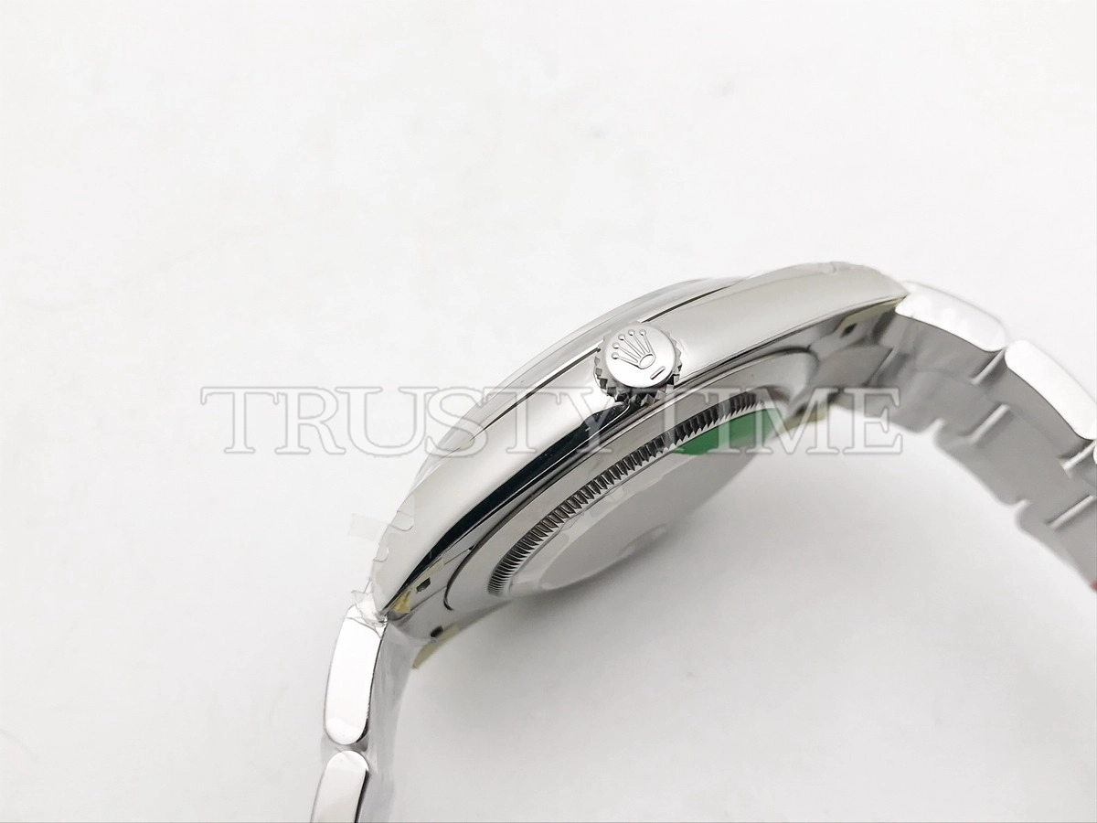 Копия часов Rolex Oyster Perpetual 41mm 134300-0006 Арт.RX-3567