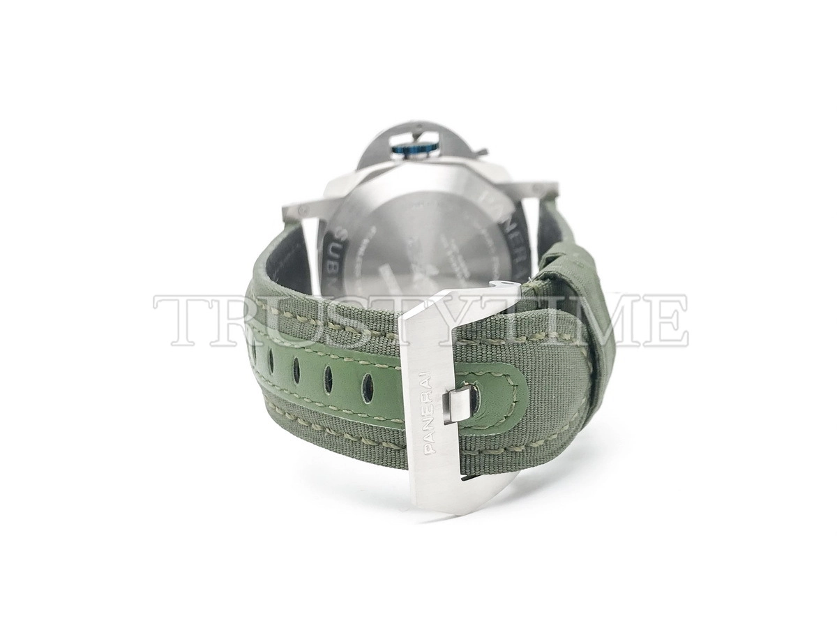 Копия часов Panerai Submersible QuarantaQuattro eSteel™ Verde Smeraldo 44mm PAM01287 Арт.PN-0869