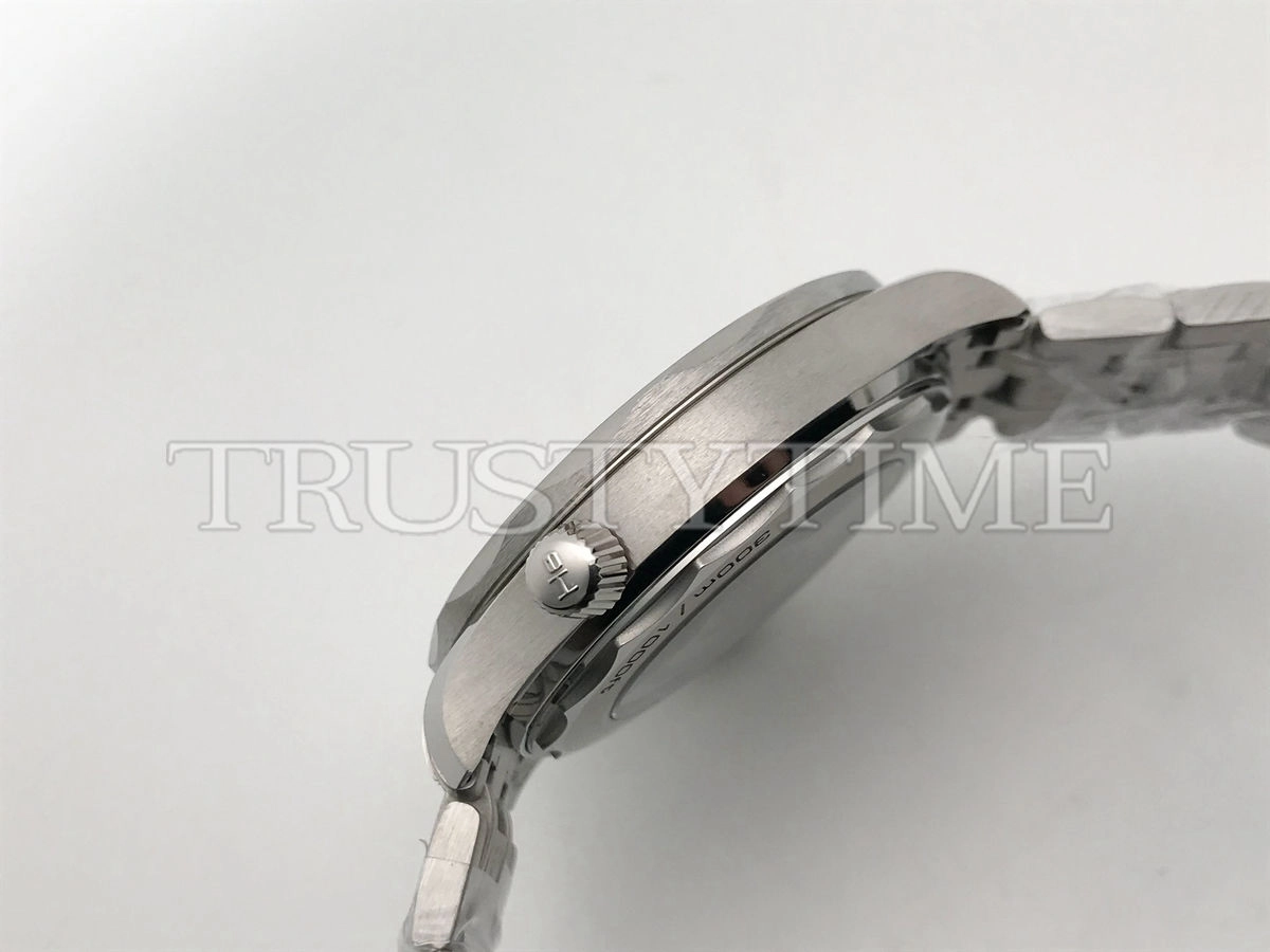 Копия часов Omega Seamaster Diver 300m Co-axial Master Chronometer 42mm 210.30.42.20.10.001 Арт.OM-0880