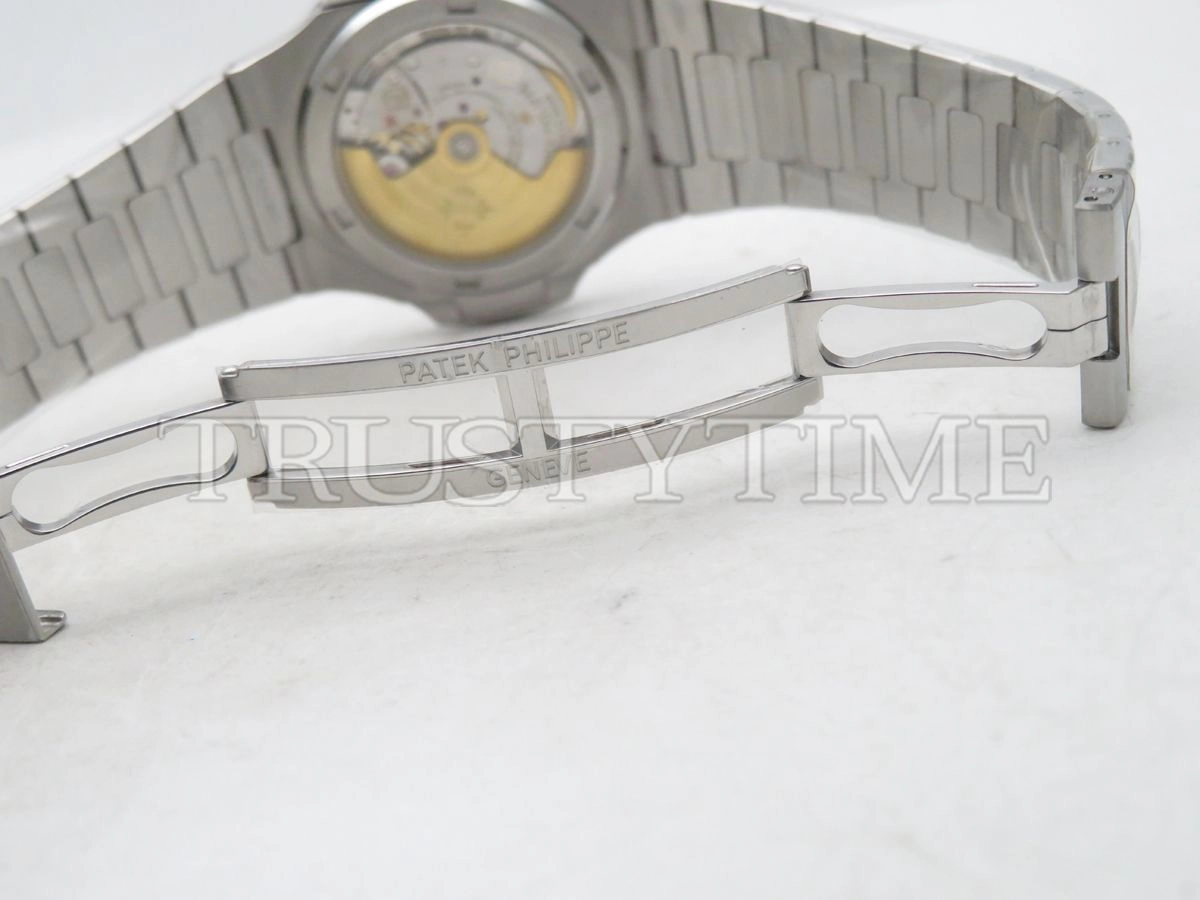 Копия часов Patek Philippe Nautilus 40mm 5711/1300A-001 Арт.PP-0723