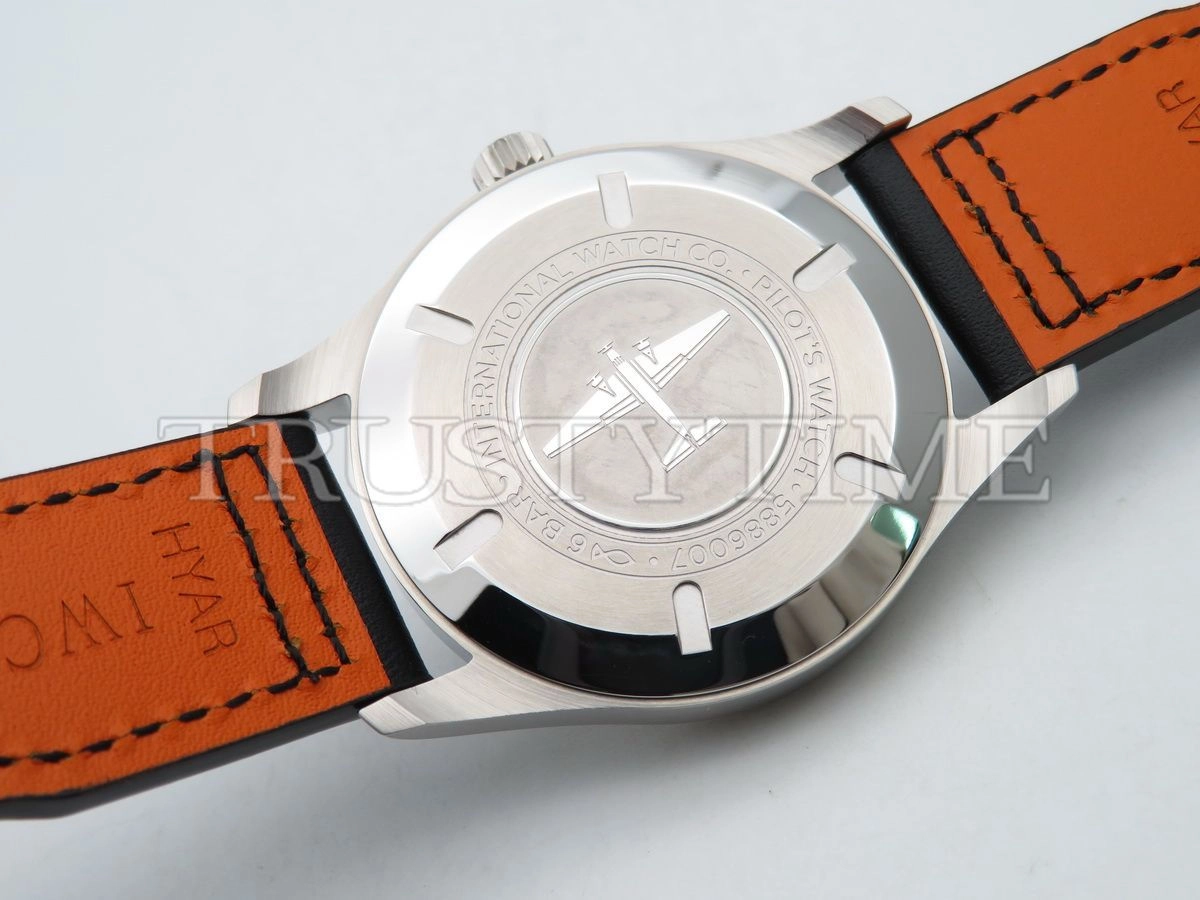 Копия часов IWC Pilot's Watch Mark XVIII 40mm IW327001 Арт.IW-0517