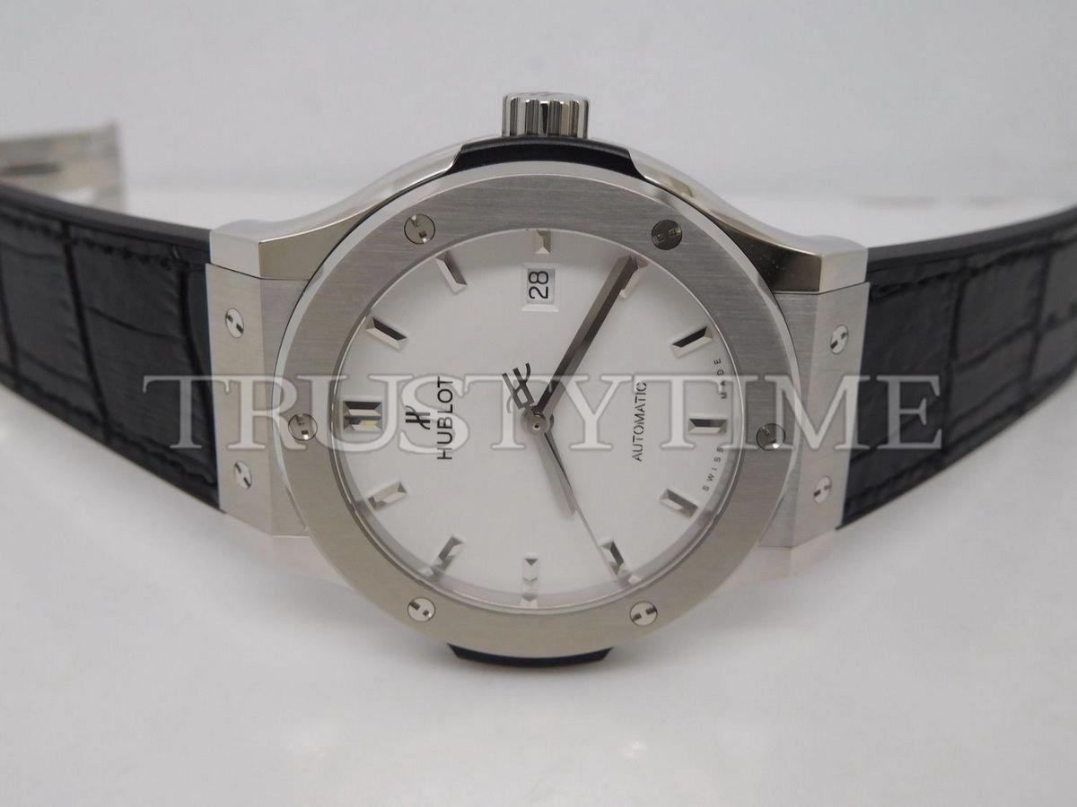 Копия часов Hublot Classic Fusion 42mm 542.NX.2611.LR Арт.HB-0508