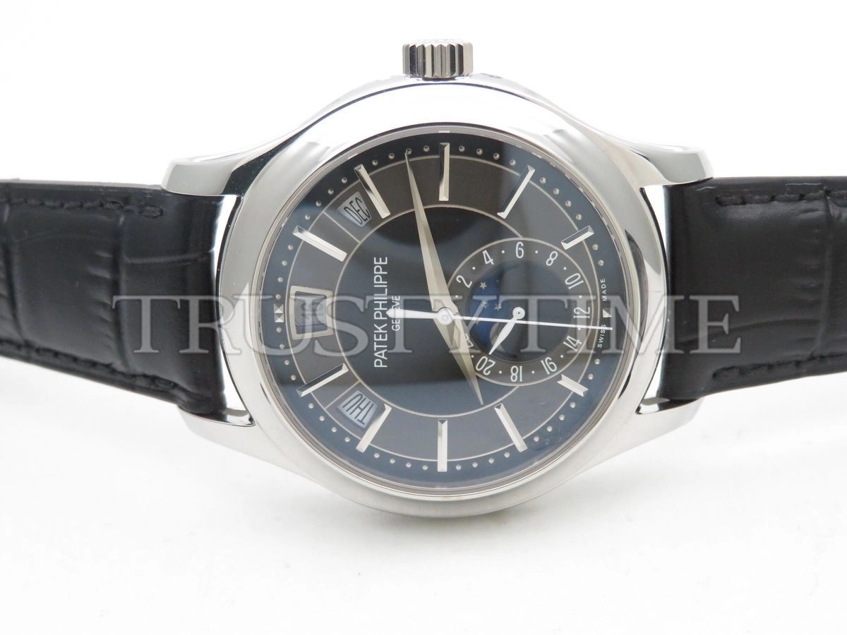 Копия часов Patek Philippe Complications Annual Calendar 40mm 5205G-010 Арт.PP-0314