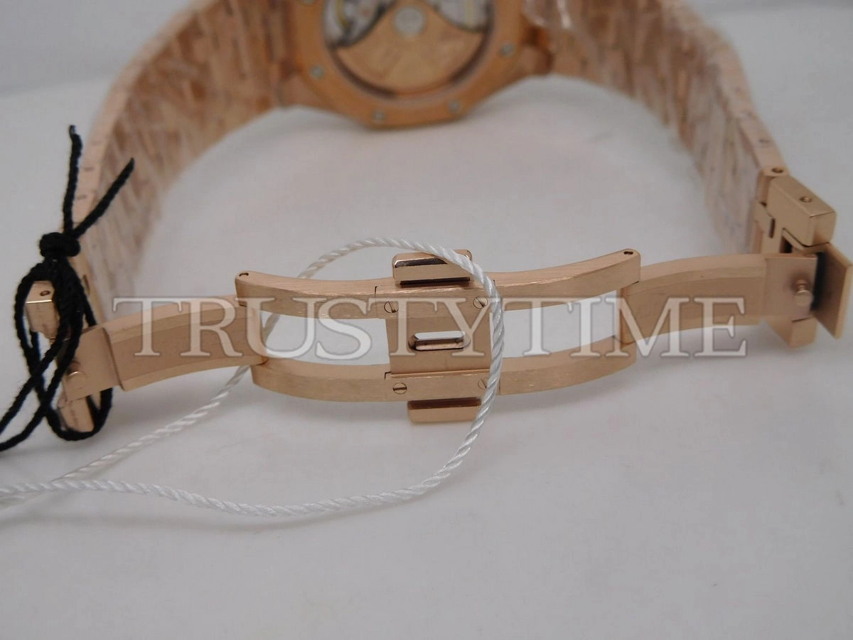 Копия часов Audemars Piguet Royal Oak Frosted 37mm 15454OR.GG.1259OR.01 Арт.AP-0660