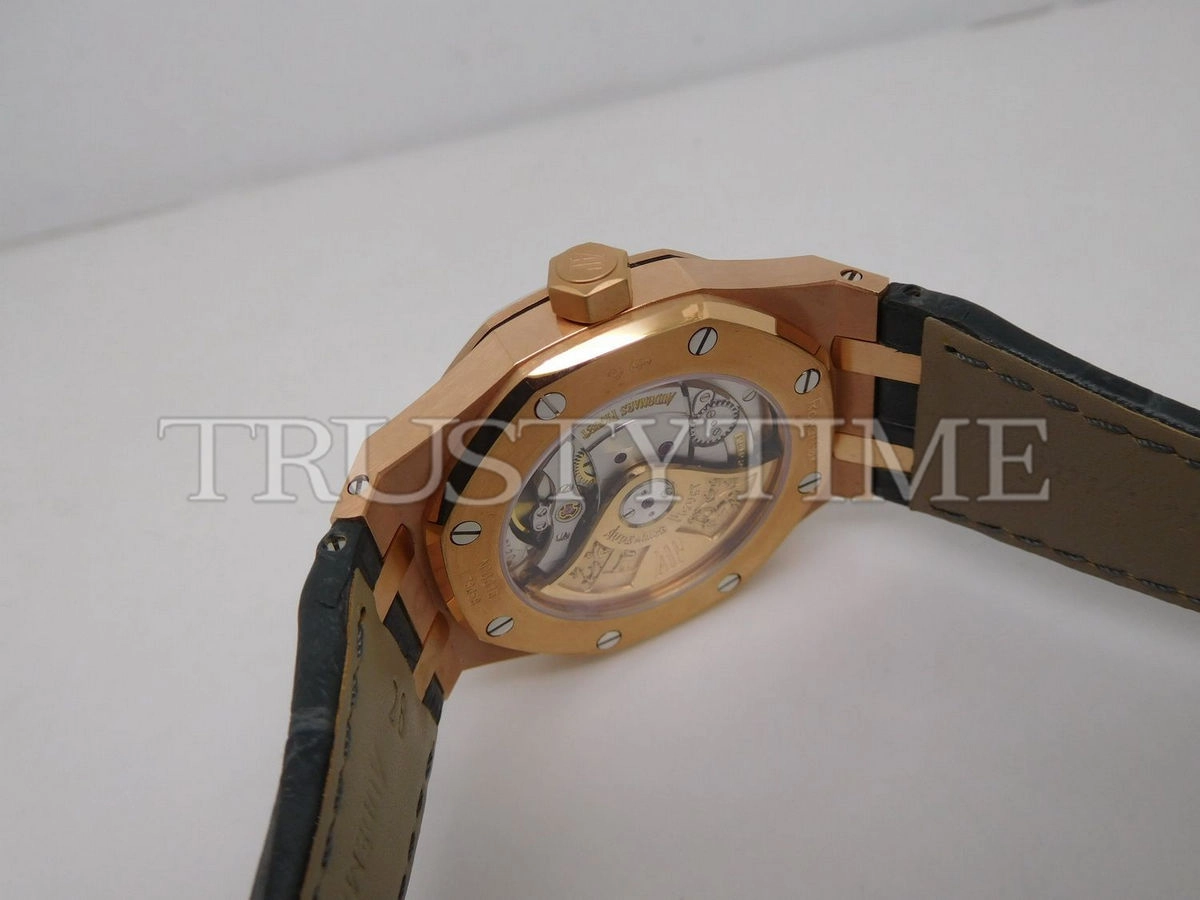 Копия часов Audemars Piguet Royal Oak Automatic 15402OR.ZZ.D003CR.01 Арт.AP-0669