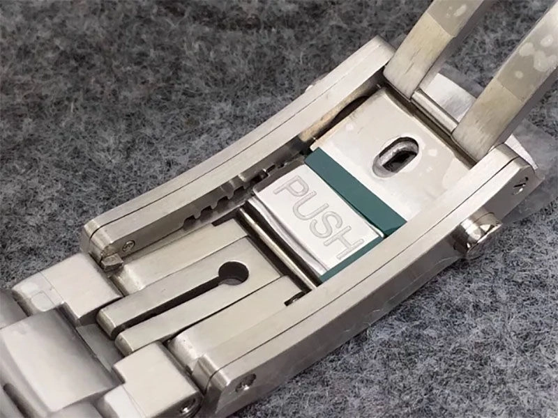 Копия часов Omega Planet Ocean 43,5 мм Blue Копия часов Omega Planet Ocean 43,5 мм Blue