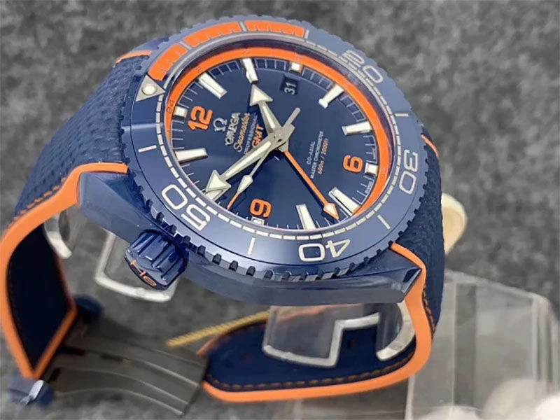 Копия часов Omega Planet Ocean 45,5 мм Big Blue Копия часов Omega Planet Ocean 45,5 мм Big Blue