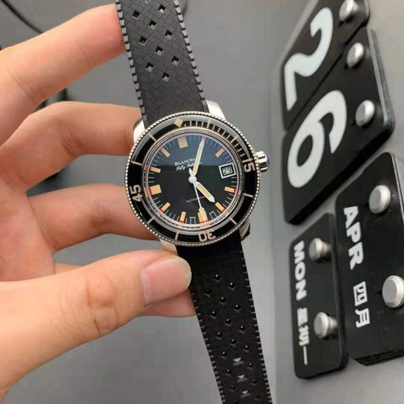 Реплика часов Blancpain Fifty Fathoms Barakuda 2019 Re-Edition