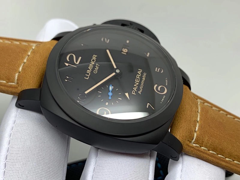 Реплика часов Panerai Luminor GMT PAM1441 Реплика часов Panerai Luminor GMT PAM1441