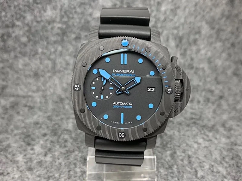 Реплика часов Panerai Submersible Carbotech PAM960 Реплика часов Panerai Submersible Carbotech PAM960
