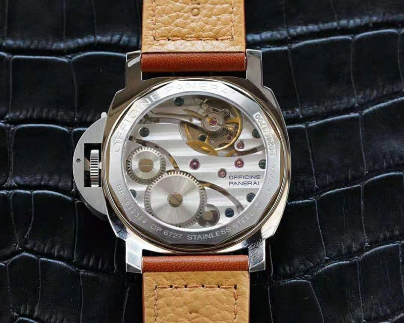 Реплика часов Panerai Luminor Marina PAM111 Реплика часов Panerai Luminor Marina PAM111