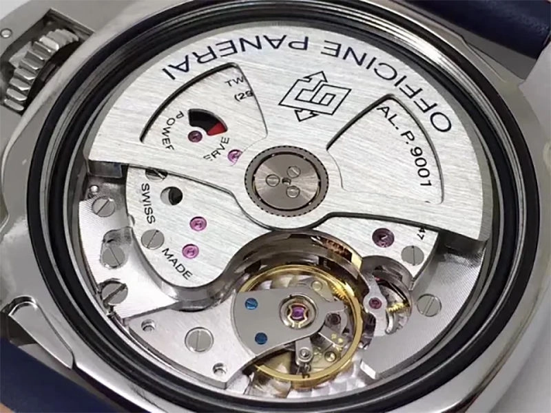 Реплика часов Panerai Luminor GMT PAM688 Реплика часов Panerai Luminor GMT PAM688