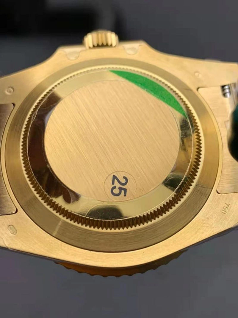 Копия часов Rolex Submariner 116618LB с синим циферблатом Копия часов Rolex Submariner 116618LB с синим циферблатом