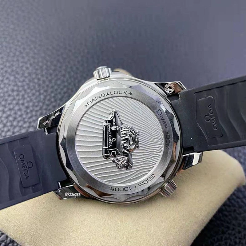 Реплика Omega Seamaster Diver 300m Nekton с супер клоном 8806